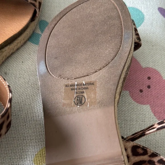 Leopard Print Women's Sandals - Picture 3 of 3